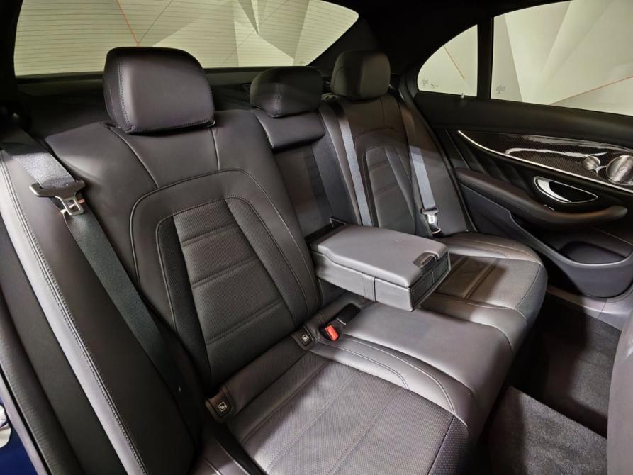Mercedes-Benz E-Класс AMG V (W213) Рестайлинг Москва  - изображение 17