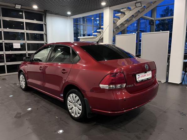 Volkswagen Polo V с пробегом 2011 года, цена 650 000 рублей, 188620 км, седан, Автокод Объявления
