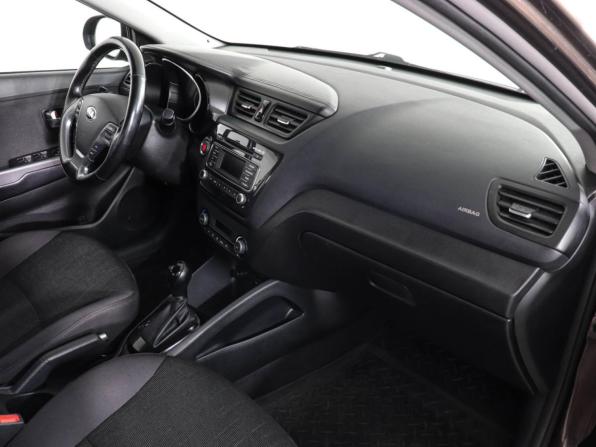 Kia Rio III Рестайлинг с пробегом 2016 года, цена 1 197 000 рублей, 91203 км, седан, Автокод Объявления
