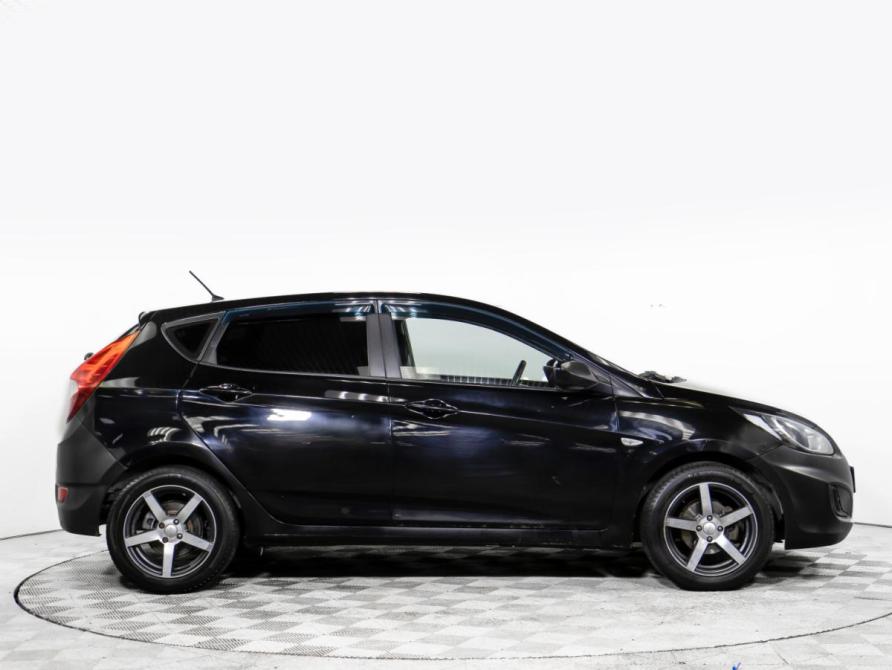 Hyundai Solaris I Москва  - изображение 3