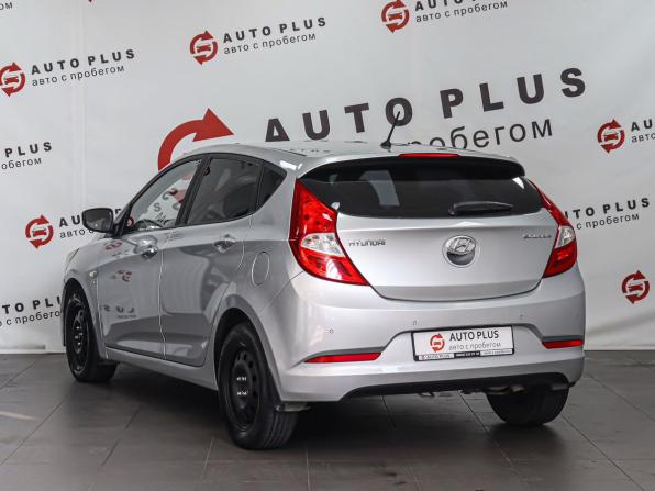 Hyundai Solaris I Рестайлинг с пробегом 2014 года, цена 869 000 рублей, 187736 км, хэтчбек, Автокод Объявления