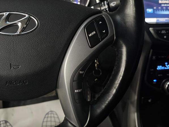 Hyundai Elantra V (MD) Рестайлинг с пробегом 2014 года, цена 1 350 000 рублей, 119700 км, седан, Автокод Объявления