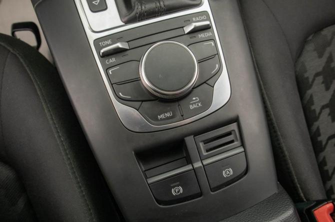 Audi A3 III (8V) с пробегом 2013 года, цена 1 339 000 рублей, 122000 км, хэтчбек, Автокод Объявления