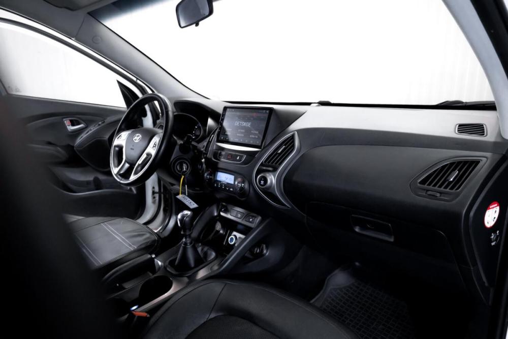 Hyundai ix35 I Рестайлинг Тюмень  - изображение 16
