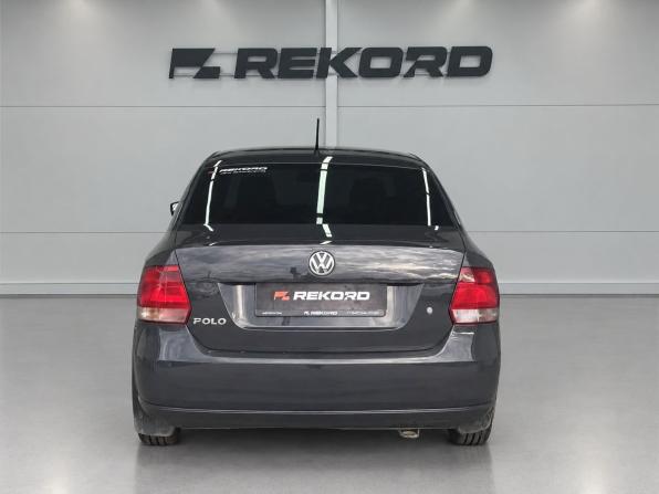 Volkswagen Polo V с пробегом 2013 года, цена 599 000 рублей, 232824 км, седан, Автокод Объявления