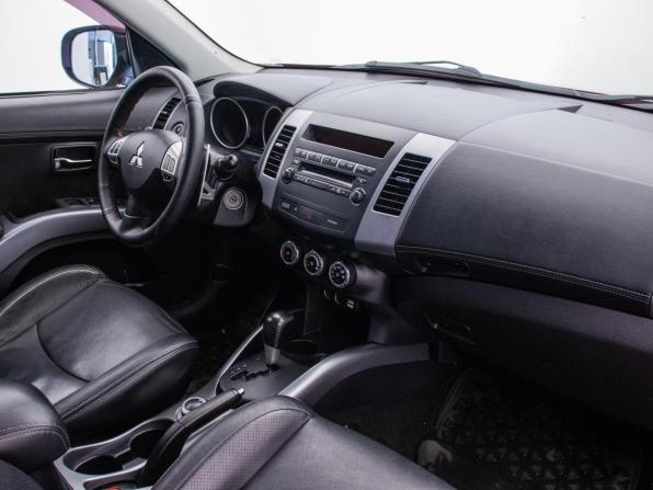 Mitsubishi Outlander II Рестайлинг с пробегом 2011 года, цена 1 150 000 рублей, 144978 км, внедорожник, Автокод Объявления