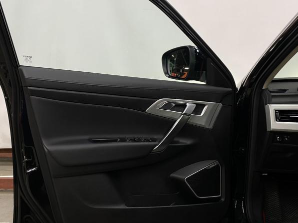 Geely Atlas I с пробегом 2022 года, цена 1 999 000 рублей, 50000 км, внедорожник, Автокод Объявления