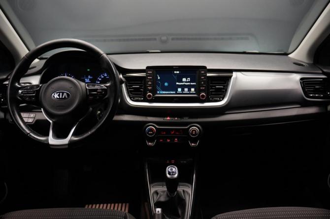 Kia Stonic I с пробегом 2018 года, цена 1 950 000 рублей, 104600 км, внедорожник, Автокод Объявления