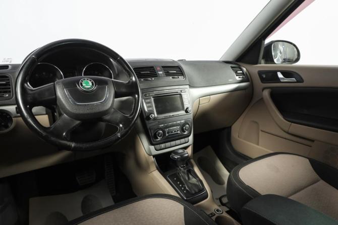 Skoda Yeti I с пробегом 2012 года, цена 1 099 000 рублей, 208300 км, внедорожник, Автокод Объявления