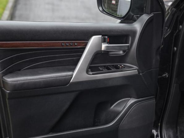 Toyota Land Cruiser 200 Series Рестайлинг 2 с пробегом 2020 года, цена 8 999 999 рублей, 148975 км, внедорожник, Автокод Объявления