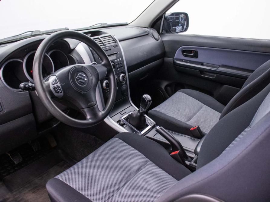 Suzuki Grand Vitara II Москва  - изображение 9