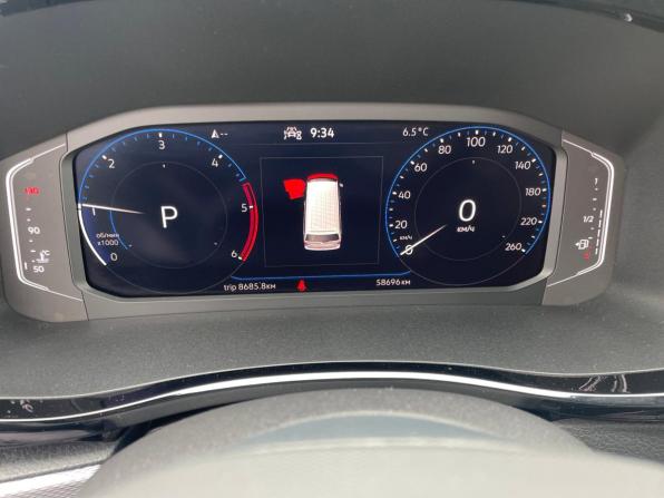 Volkswagen Multivan T6 Рестайлинг с пробегом 2022 года, цена 8 394 000 рублей, 58696 км, минивэн, Автокод Объявления