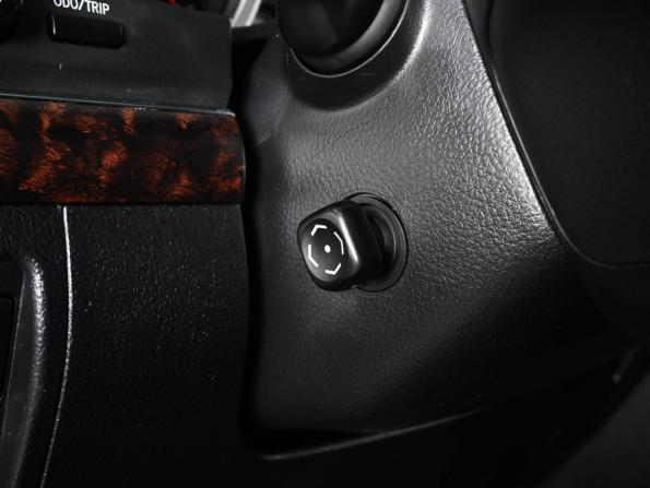Toyota Land Cruiser 200 Series Рестайлинг 1 с пробегом 2013 года, цена 3 779 000 рублей, 275981 км, внедорожник, Автокод Объявления