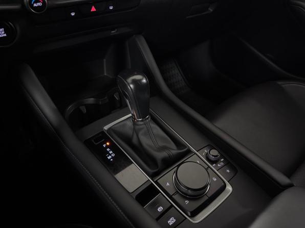 Mazda 3 IV (BP) с пробегом 2020 года, цена 1 850 000 рублей, 81162 км, седан, Автокод Объявления