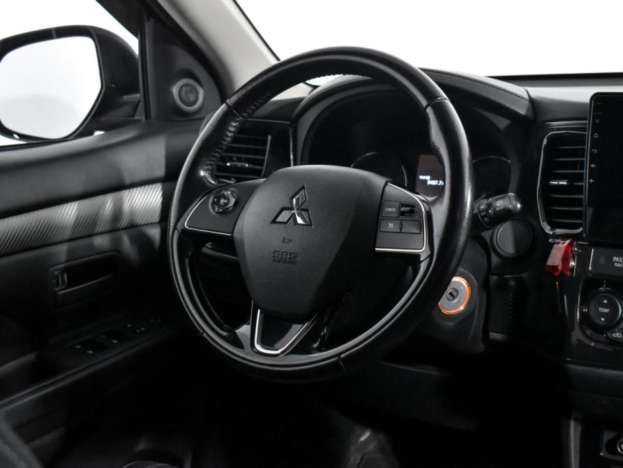 Mitsubishi Outlander III Рестайлинг 2 Санкт-Петербург  - изображение 15