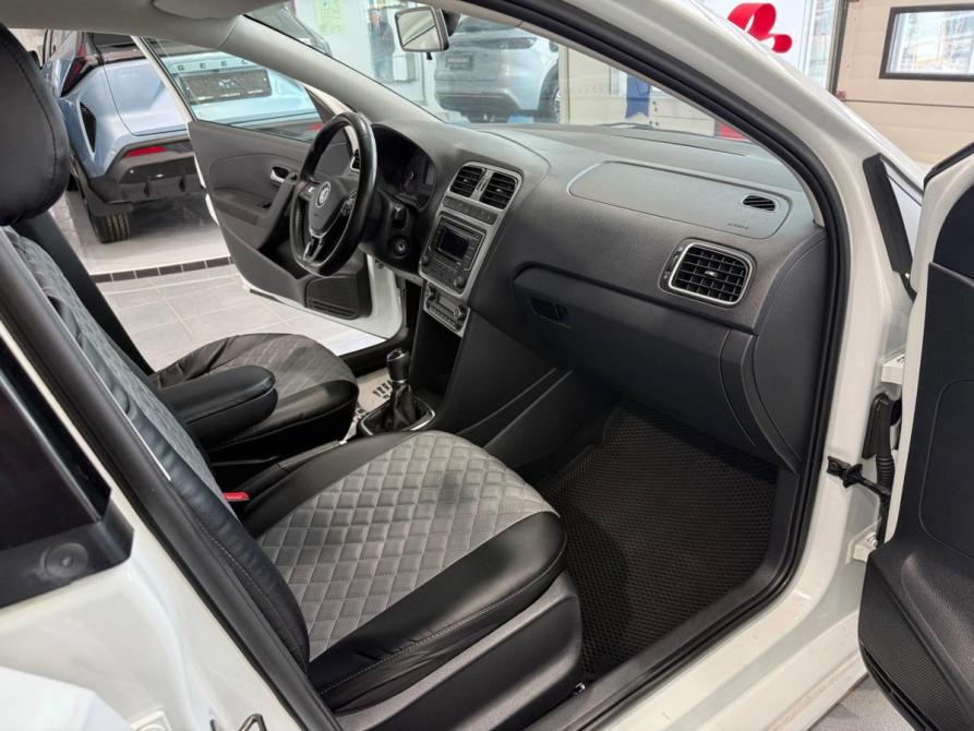 Volkswagen Polo V Рестайлинг Орел  - изображение 7