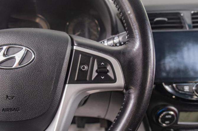 Hyundai Solaris I с пробегом 2012 года, цена 849 000 рублей, 264000 км, хэтчбек, Автокод Объявления