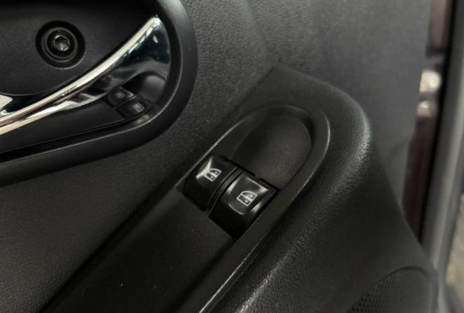 Renault Duster I Рестайлинг с пробегом 2015 года, цена 970 000 рублей, 173441 км, внедорожник, Автокод Объявления