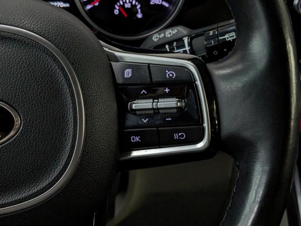 Kia Carnival IV с пробегом 2021 года, цена 3 485 000 рублей, 138849 км, минивэн, Автокод Объявления