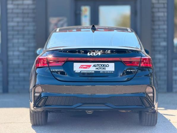 Kia Cerato IV Рестайлинг с пробегом 2022 года, цена 2 190 000 рублей, 75220 км, седан, Автокод Объявления
