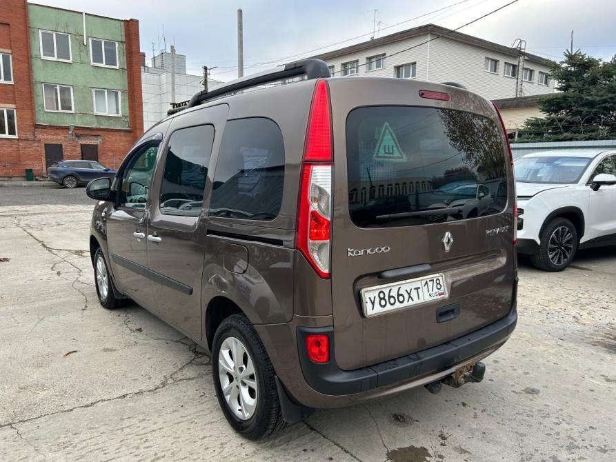 Renault Kangoo II Рестайлинг Санкт-Петербург  - изображение 2