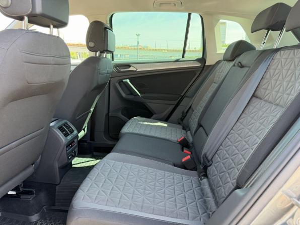 Volkswagen Tiguan II Рестайлинг с пробегом 2021 года, цена 3 700 000 рублей, 37114 км, внедорожник, Автокод Объявления