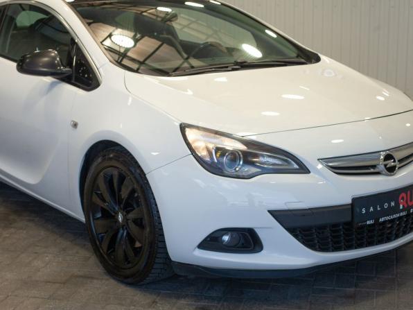 Opel Astra J Рестайлинг с пробегом 2013 года, цена 790 000 рублей, 160451 км, хэтчбек, Автокод Объявления
