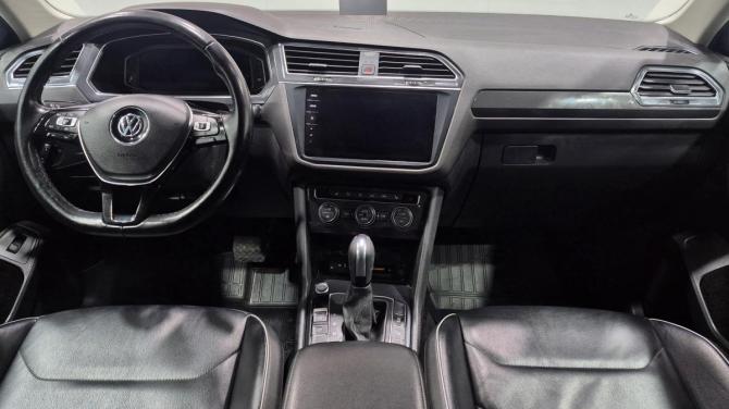Volkswagen Tiguan II с пробегом 2019 года, цена 3 499 900 рублей, 136000 км, внедорожник, Автокод Объявления