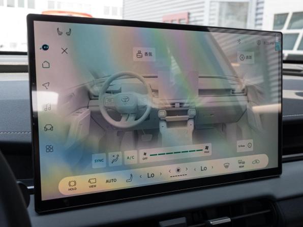 Toyota RAV4 VI (XA60) с пробегом 2025 года, цена 3 990 000 рублей, 17 км, внедорожник, Автокод Объявления