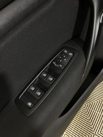 Renault Megane IV с пробегом 2019 года, цена 1 510 000 рублей, 228647 км, универсал, Автокод Объявления