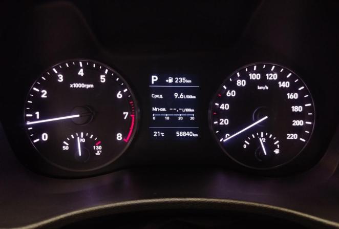 Hyundai Solaris II с пробегом 2018 года, цена 1 490 000 рублей, 58840 км, седан, Автокод Объявления