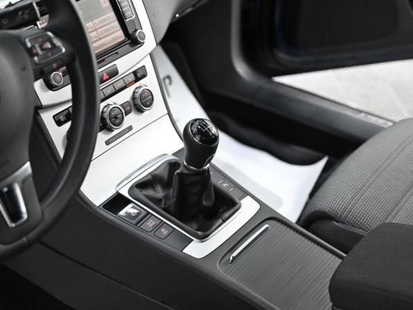 Volkswagen Passat CC I Рестайлинг с пробегом 2013 года, цена 779 000 рублей, 130514 км, седан, Автокод Объявления
