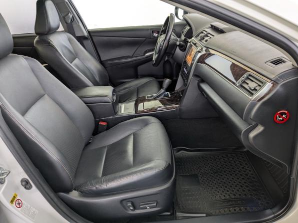 Toyota Camry VII (XV50) Рестайлинг 2 с пробегом 2018 года, цена 2 450 000 рублей, 182730 км, седан, Автокод Объявления