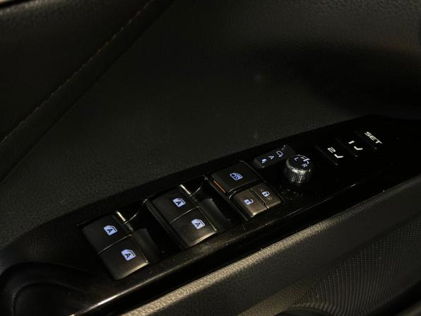 Toyota Camry VIII (XV70) с пробегом 2019 года, цена 2 999 000 рублей, 87638 км, седан, Автокод Объявления