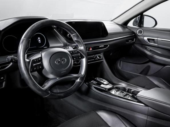 Hyundai Sonata VIII (DN8) с пробегом 2021 года, цена 2 550 000 рублей, 114629 км, седан, Автокод Объявления