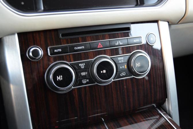 Land Rover Range Rover IV с пробегом 2013 года, цена 4 050 000 рублей, 194884 км, внедорожник, Автокод Объявления