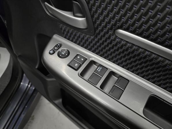 Honda Stepwgn V с пробегом 2016 года, цена 1 745 000 рублей, 140000 км, минивэн, Автокод Объявления