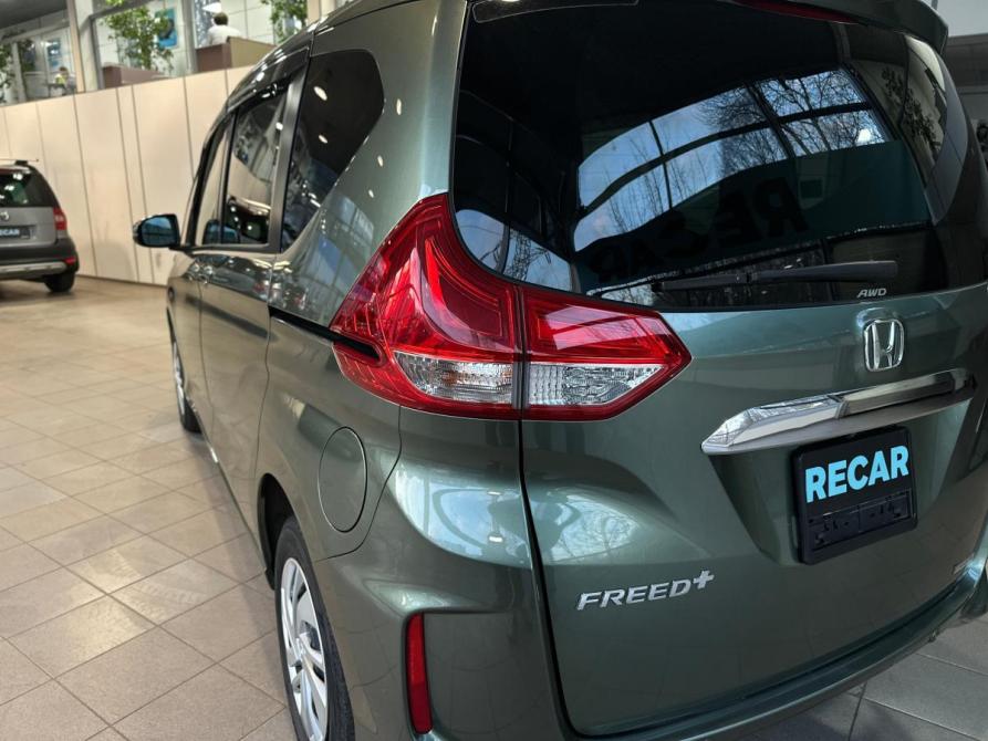 Honda Freed II Рестайлинг Санкт-Петербург  - изображение 37