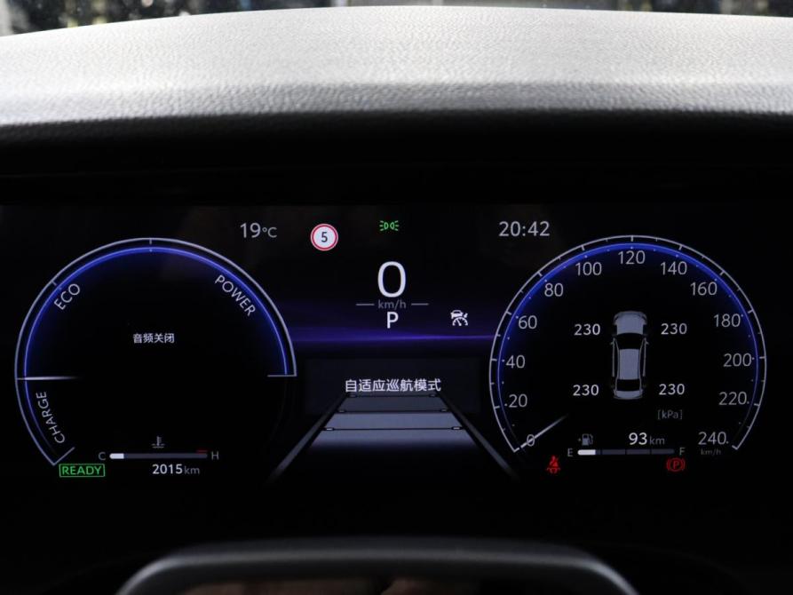 Toyota Camry IX (XV80) China Market Химки  - изображение 13