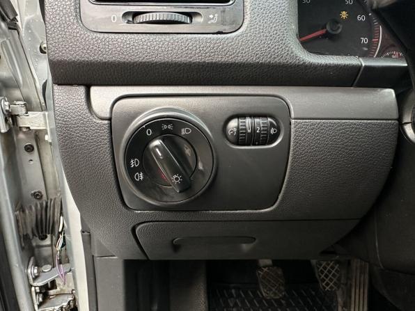Volkswagen Jetta V с пробегом 2007 года, цена 469 000 рублей, 180050 км, седан, Автокод Объявления