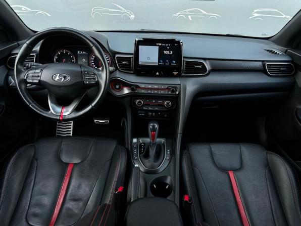 Hyundai Veloster II с пробегом 2020 года, цена 2 095 300 рублей, 77881 км, хэтчбек, Автокод Объявления