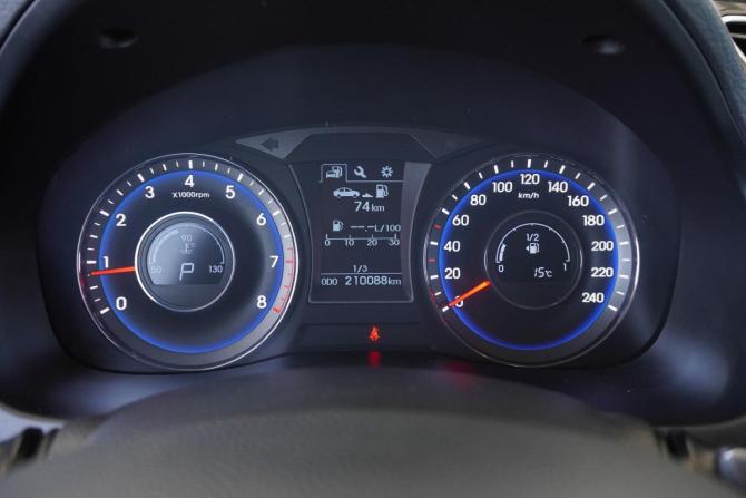 Hyundai i40 I Рестайлинг с пробегом 2015 года, цена 1 299 000 рублей, 209870 км, седан, Автокод Объявления
