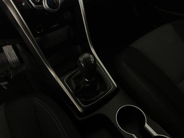 Hyundai i30 II с пробегом 2013 года, цена 890 000 рублей, 115000 км, хэтчбек, Автокод Объявления