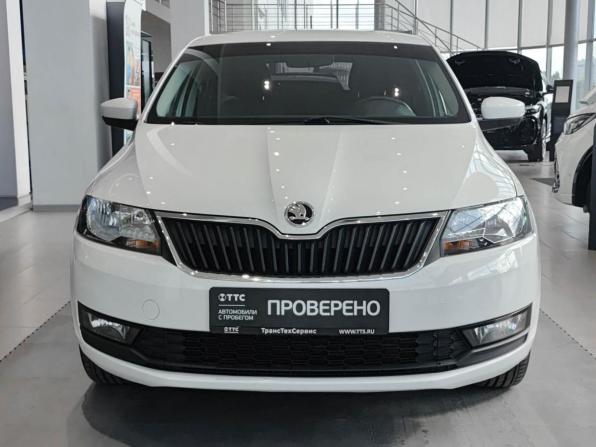 Skoda Rapid I Рестайлинг с пробегом 2019 года, цена 1 354 000 рублей, 104964 км, лифтбек, Автокод Объявления