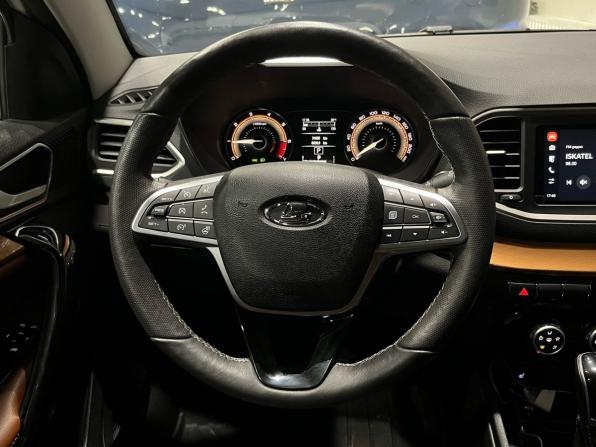 Lada (ВАЗ) Vesta I Рестайлинг (NG) с пробегом 2024 года, цена 1 377 000 рублей, 31095 км, универсал, Автокод Объявления