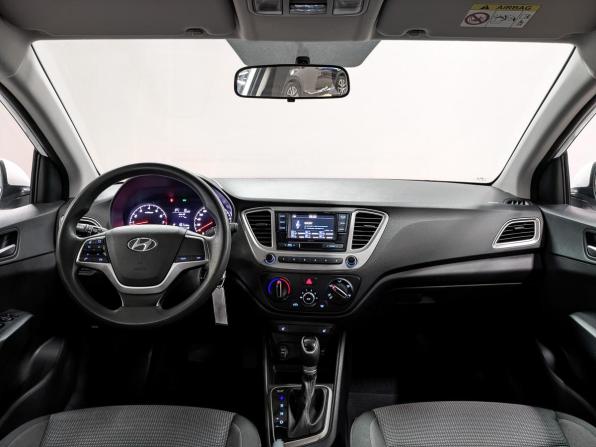 Hyundai Solaris II Рестайлинг с пробегом 2022 года, цена 1 470 000 рублей, 85239 км, седан, Автокод Объявления