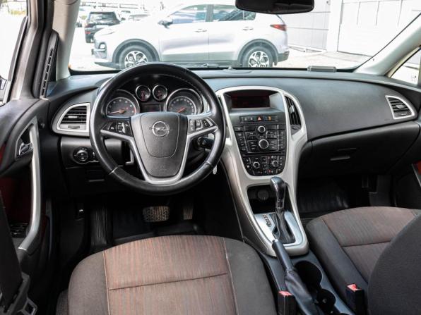 Opel Astra J с пробегом 2012 года, цена 760 000 рублей, 243131 км, хэтчбек, Автокод Объявления