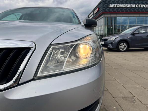 Skoda Octavia II (A5) Рестайлинг с пробегом 2011 года, цена 655 000 рублей, 250566 км, лифтбек, Автокод Объявления