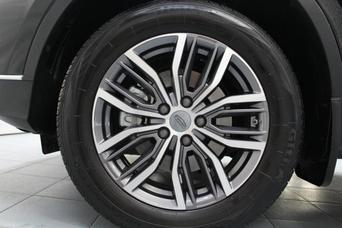 Geely Atlas Pro с пробегом 2024 года, цена 2 289 000 рублей, 44734 км, внедорожник, Автокод Объявления
