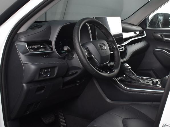 Toyota Highlander IV (XU70) с пробегом 2026 года, цена 5 270 995 рублей, 28 км, внедорожник, Автокод Объявления